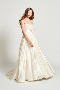 ウェディングドレス L’ATELIER MARIAGE