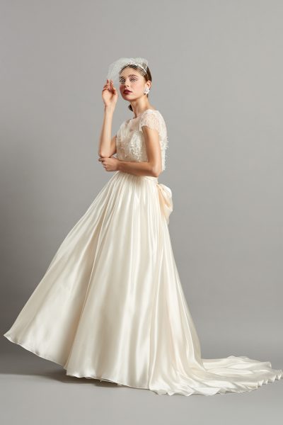 ウェディングドレス L’ATELIER MARIAGE