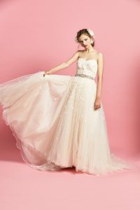 ウェディングドレス GRACE CONTINENTAL