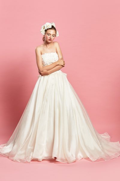 ウェディングドレス LADY GURECHE